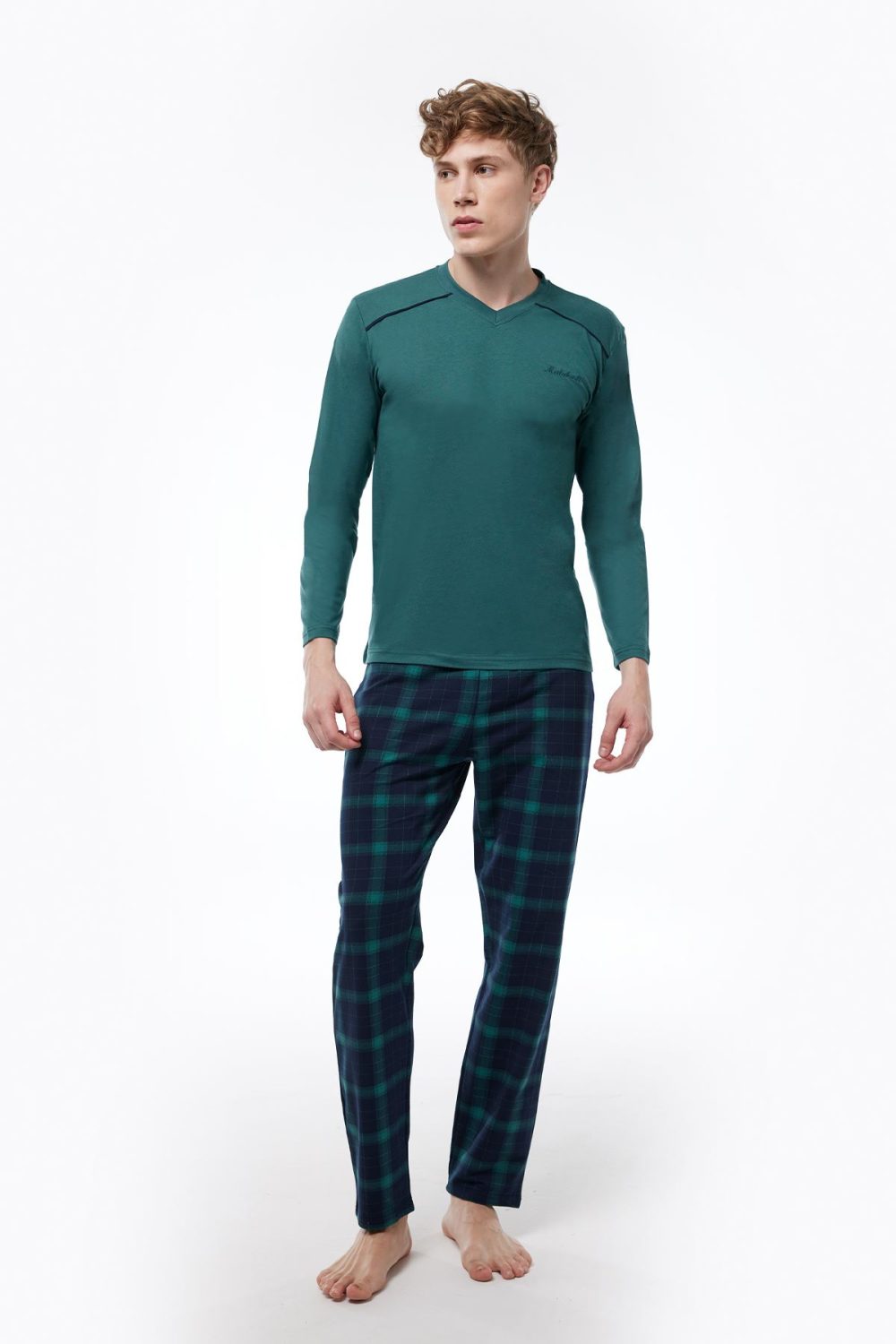 DFN Erkek Yeşil Ekoseli V Yaka Uzun Kollu Kışlık Pijama Takımı 6014